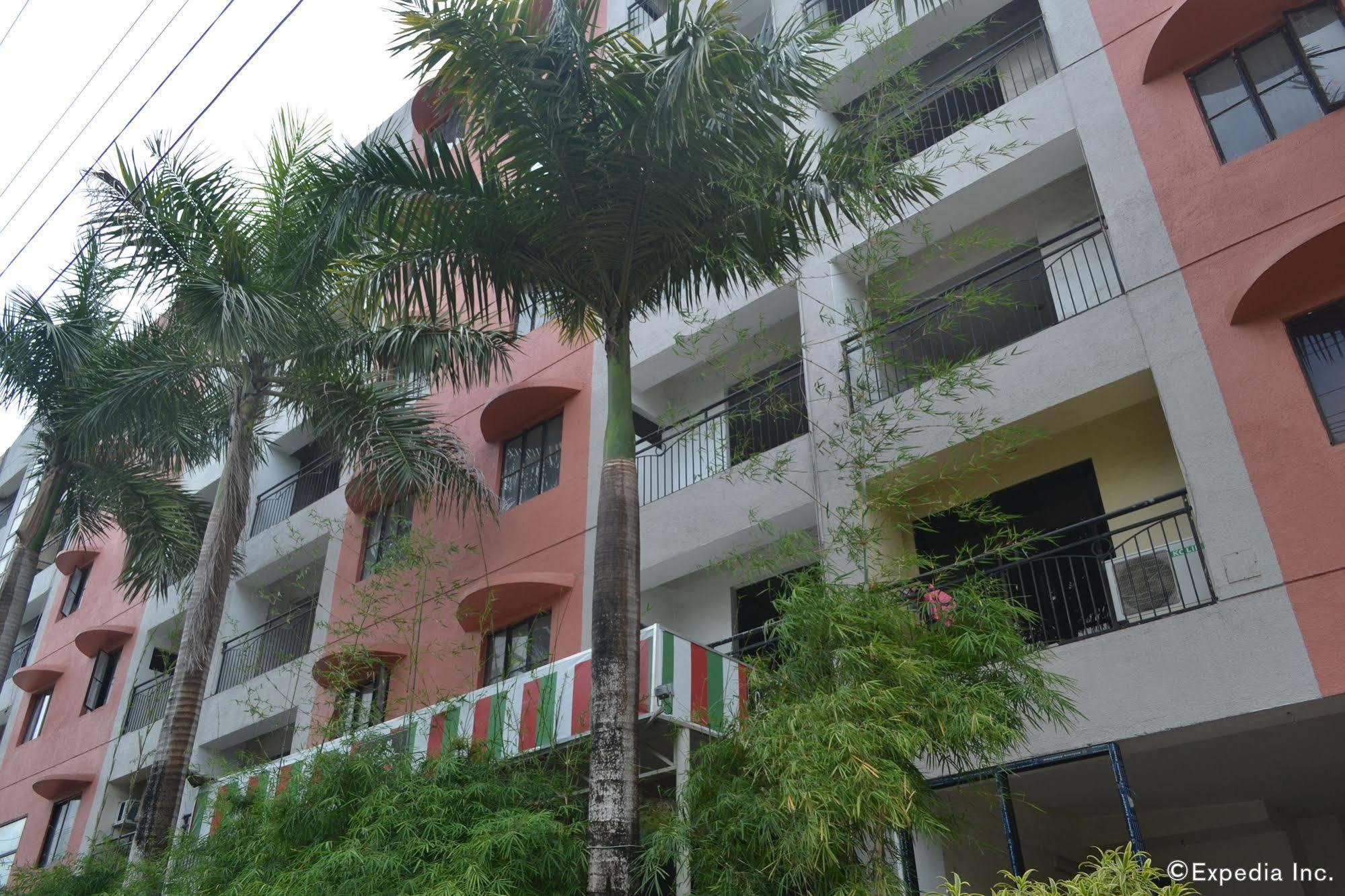 SDR Mactan Apartments Cebú Exterior foto