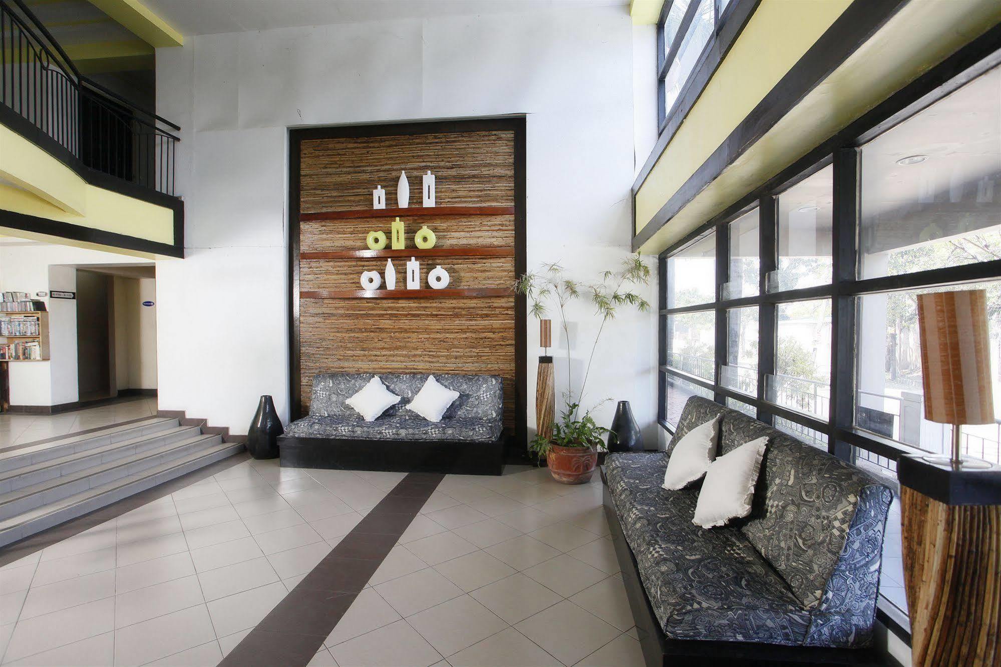 SDR Mactan Apartments Cebú Exterior foto